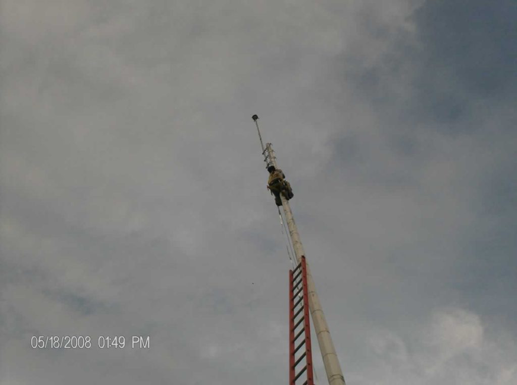 arnecom-leon-05